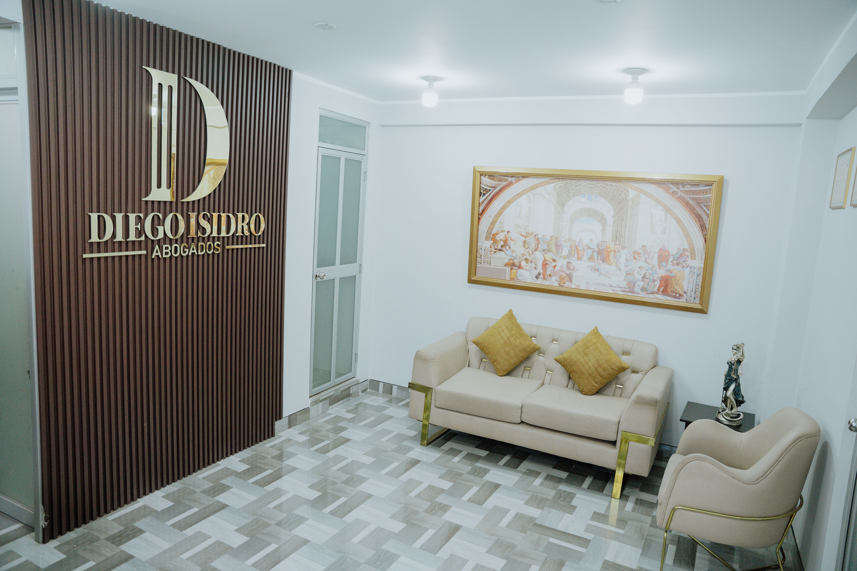 Recepción de Diego Isidro Abogados